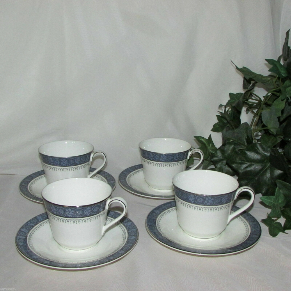 ROYAL DOULTON SHERBROOKE Teacups 4 Fine Bone China Coffee Cups & Saucers H5009